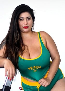 Nathalia Adias